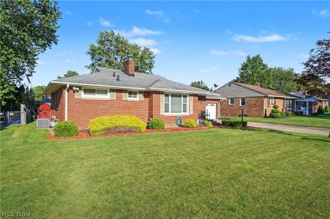 1540 Lilly Lane Alliance OH 44601