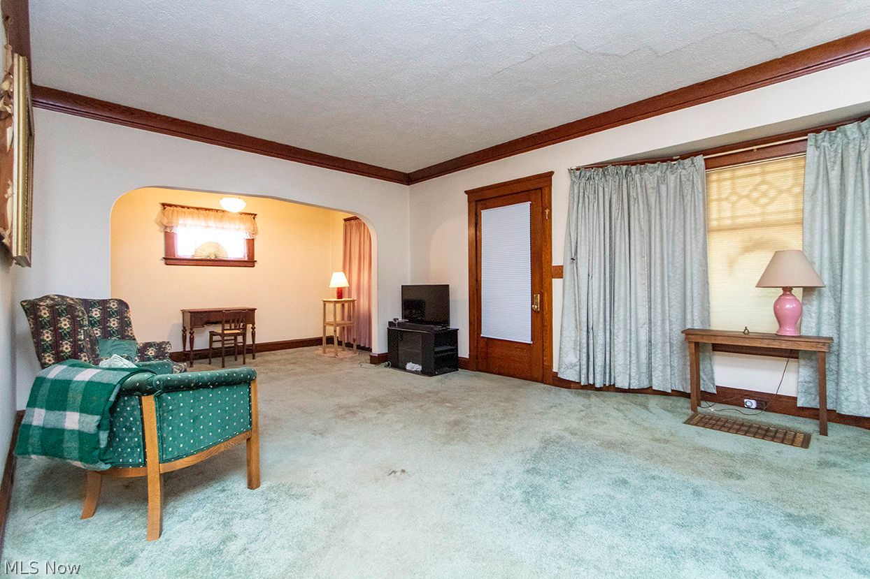 11116 Parkhurst Drive Cleveland OH 44111