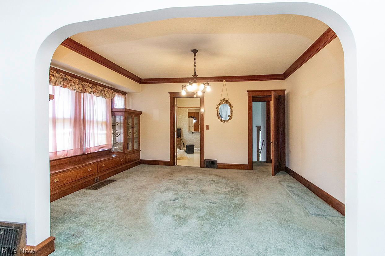 11116 Parkhurst Drive Cleveland OH 44111