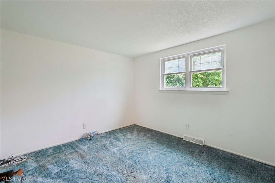 4977 Warminster Drive Columbus OH 43232