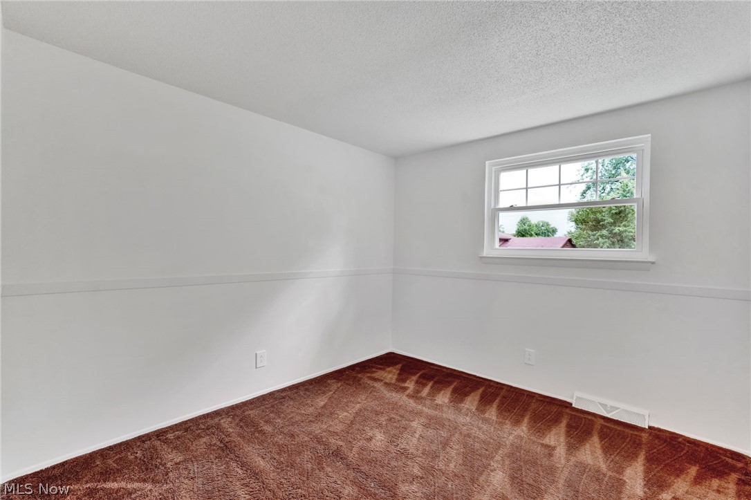 4977 Warminster Drive Columbus OH 43232