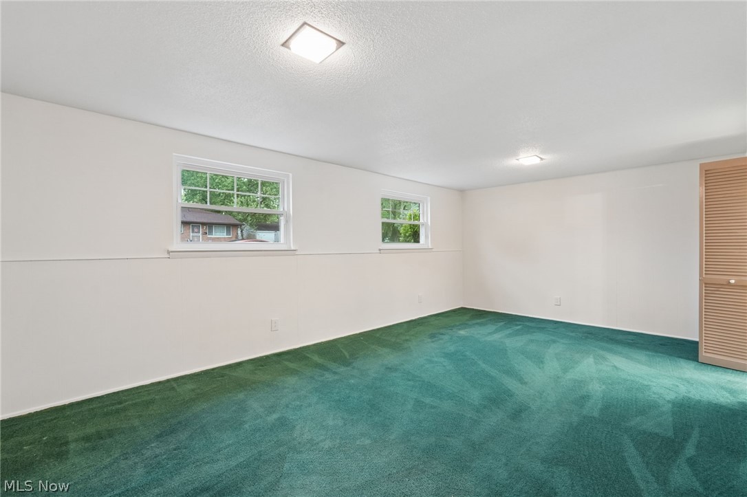 4977 Warminster Drive Columbus OH 43232