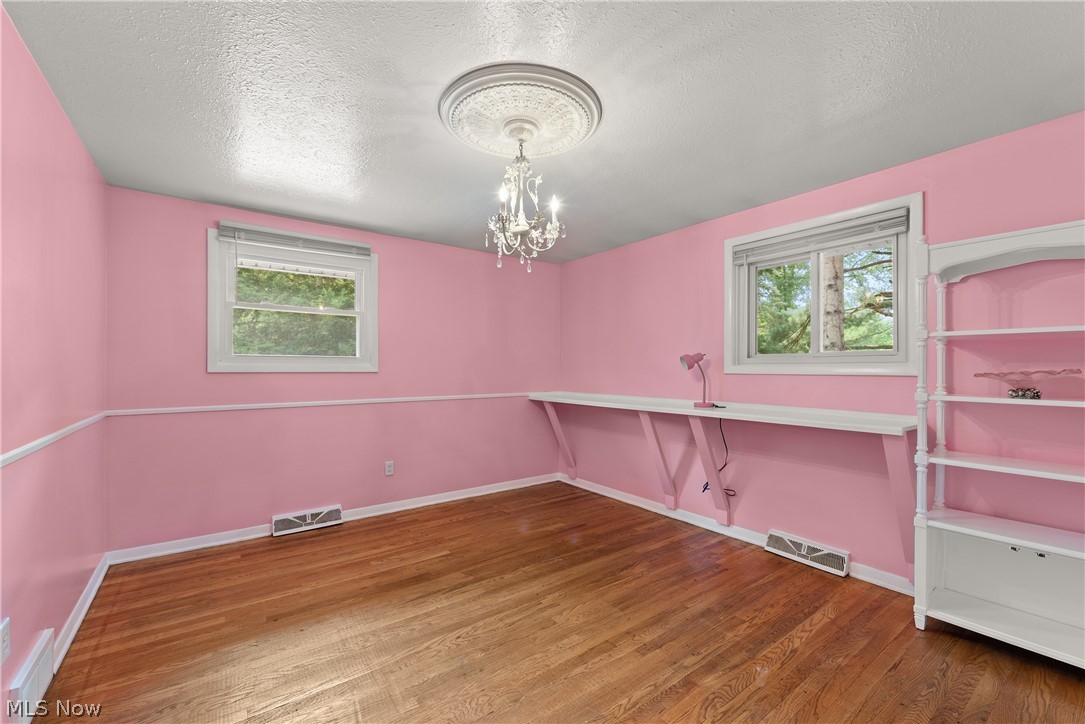 15038 Alexander Road Walton Hills OH 44146