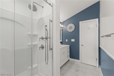 15038 Alexander Road Walton Hills OH 44146