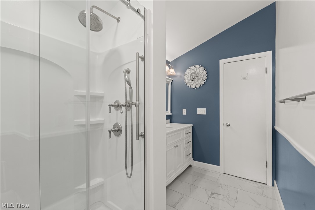 15038 Alexander Road Walton Hills OH 44146