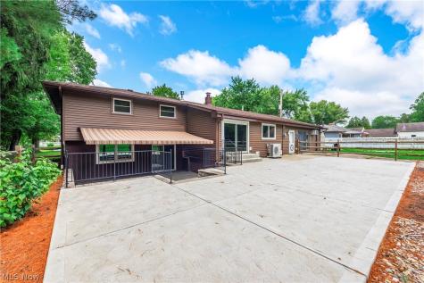 15038 Alexander Road Walton Hills OH 44146