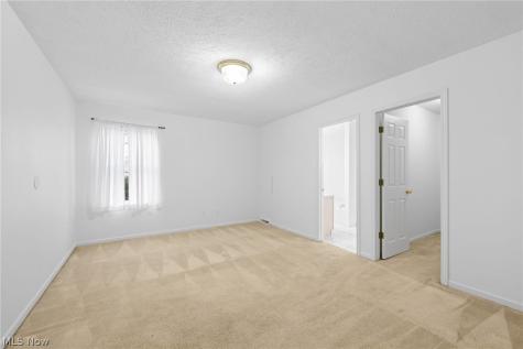 29008 Uxbridge Drive Willowick OH 44095