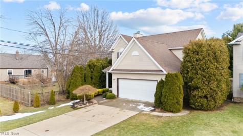 29008 Uxbridge Drive Willowick OH 44095