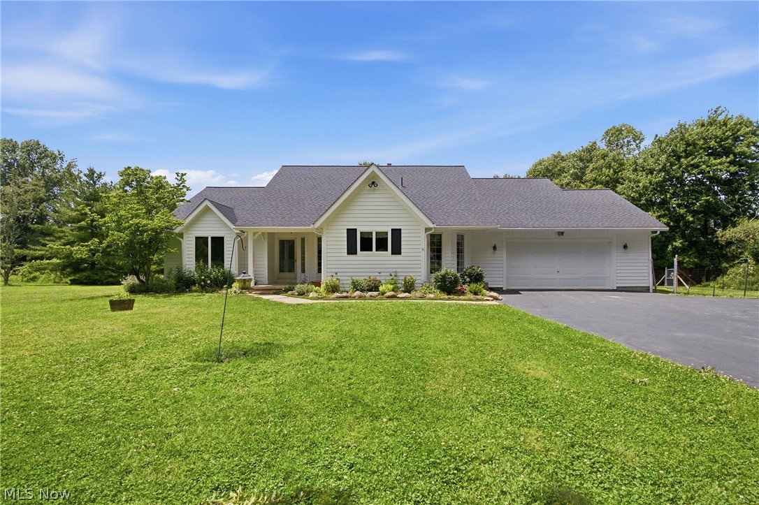 18330 Shaw Road Chagrin Falls OH 44023