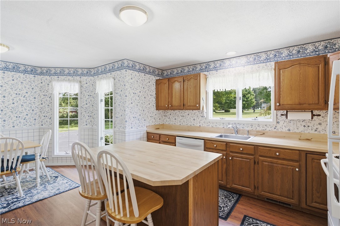 18330 Shaw Road Chagrin Falls OH 44023