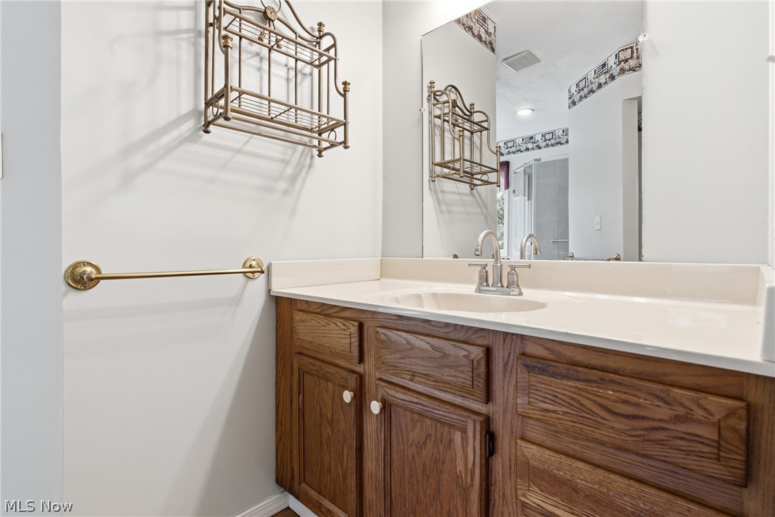 18330 Shaw Road Chagrin Falls OH 44023