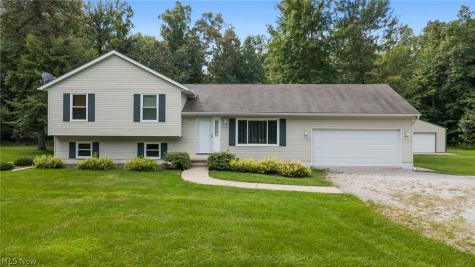 4033 Court Road Wakeman OH 44889