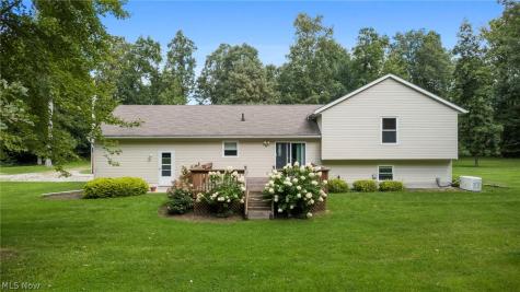 4033 Court Road Wakeman OH 44889