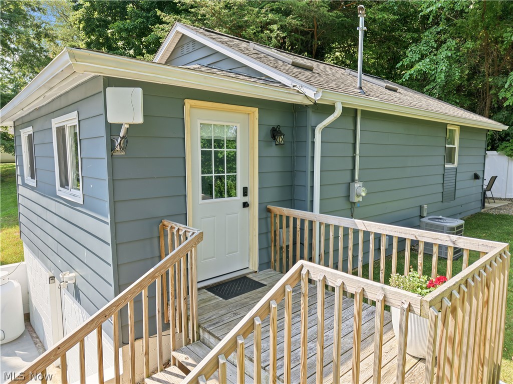 32880 Camp Drive Hanoverton OH 44423