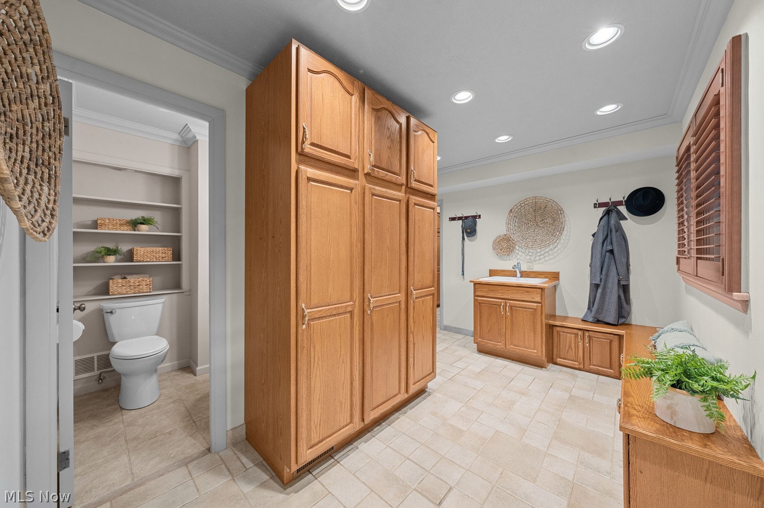 7152 Hillbrook Lane S Novelty OH 44072