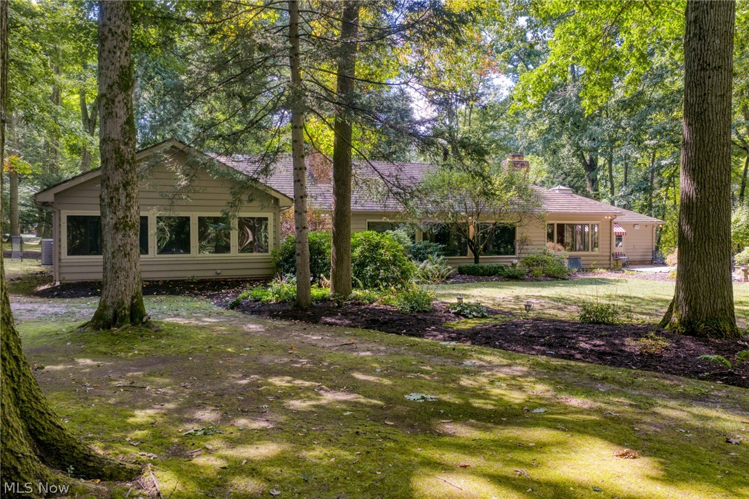 7152 Hillbrook Lane S Novelty OH 44072