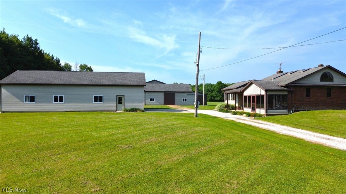 15227 Leroy Road Thompson OH 44086
