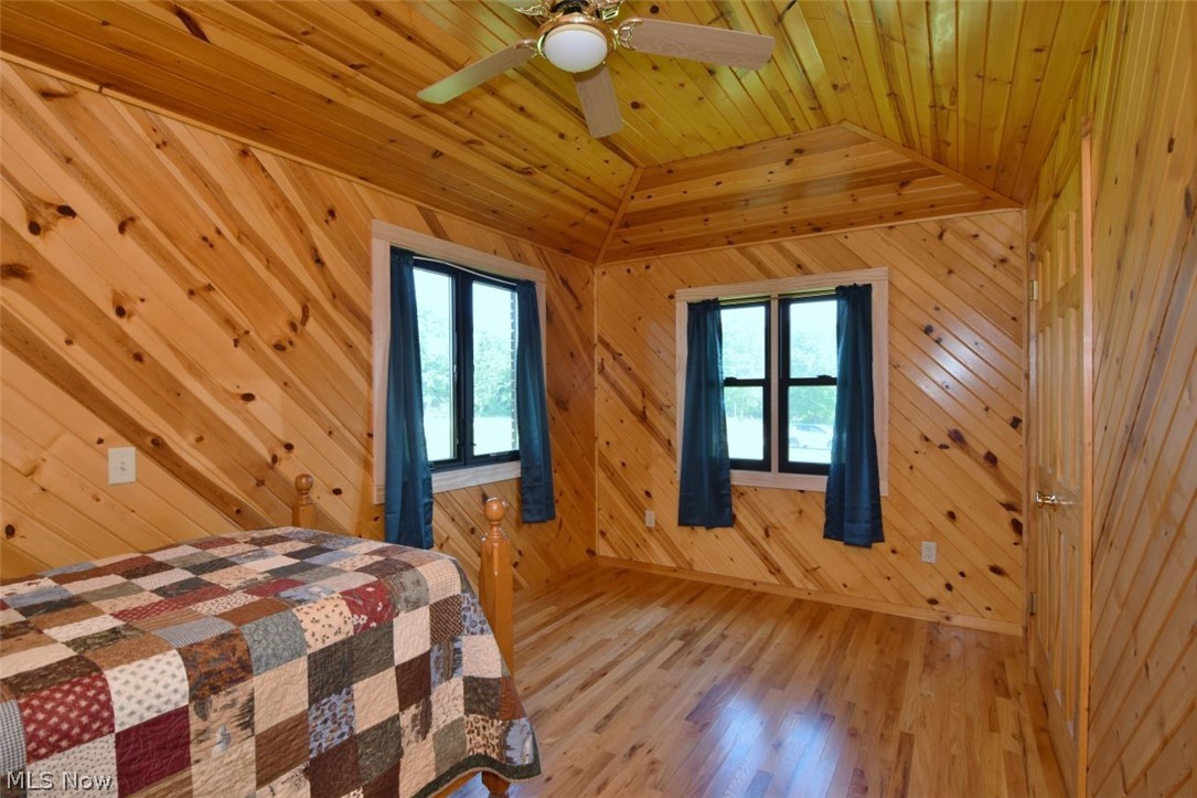15227 Leroy Road Thompson OH 44086