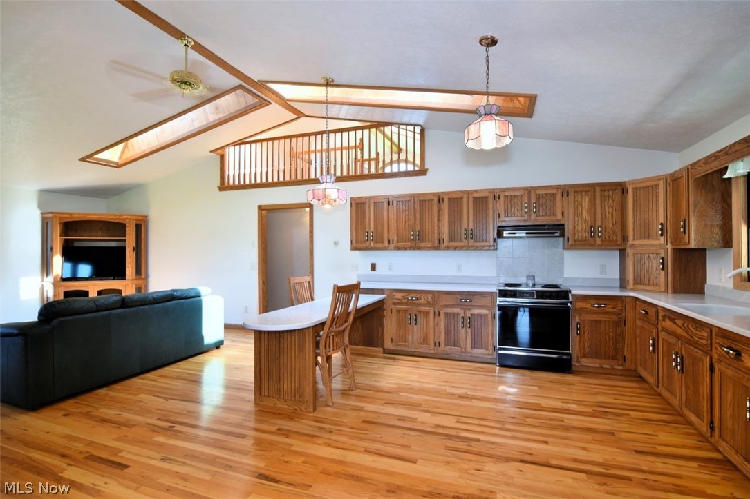 15227 Leroy Road Thompson OH 44086