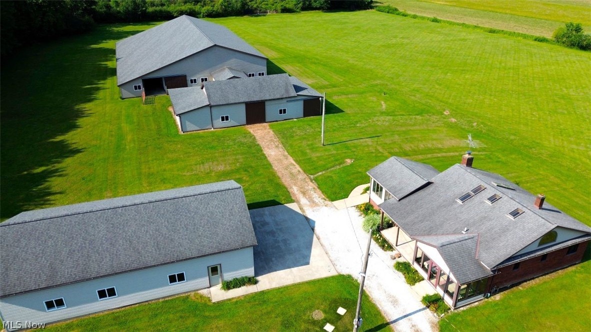 15227 Leroy Road Thompson OH 44086