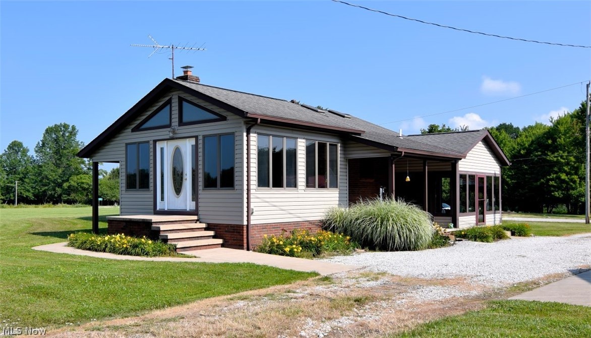 15227 Leroy Road Thompson OH 44086