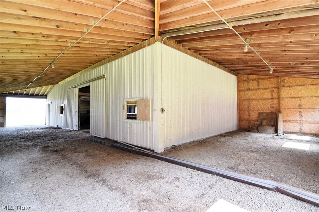 15227 Leroy Road Thompson OH 44086