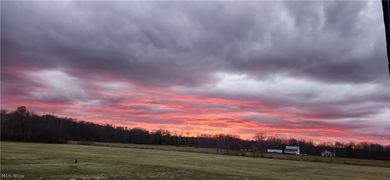 15227 Leroy Road Thompson OH 44086
