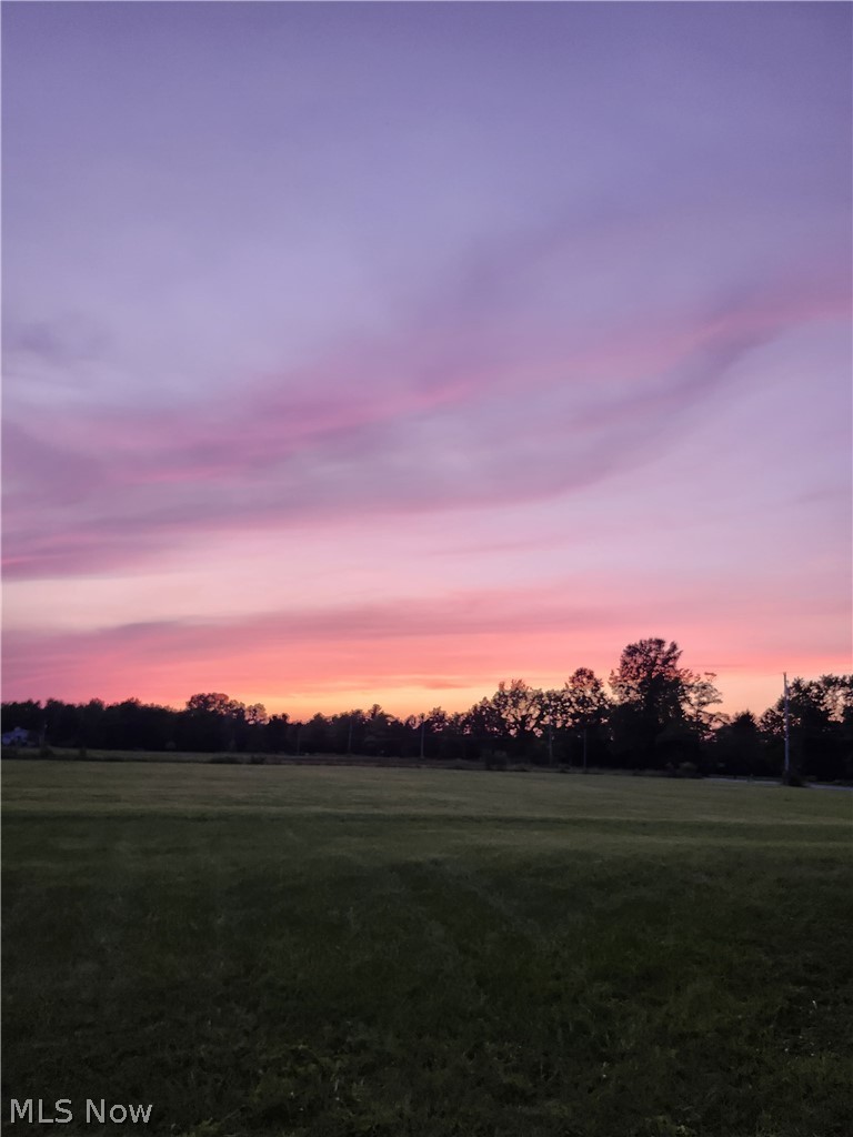 15227 Leroy Road Thompson OH 44086