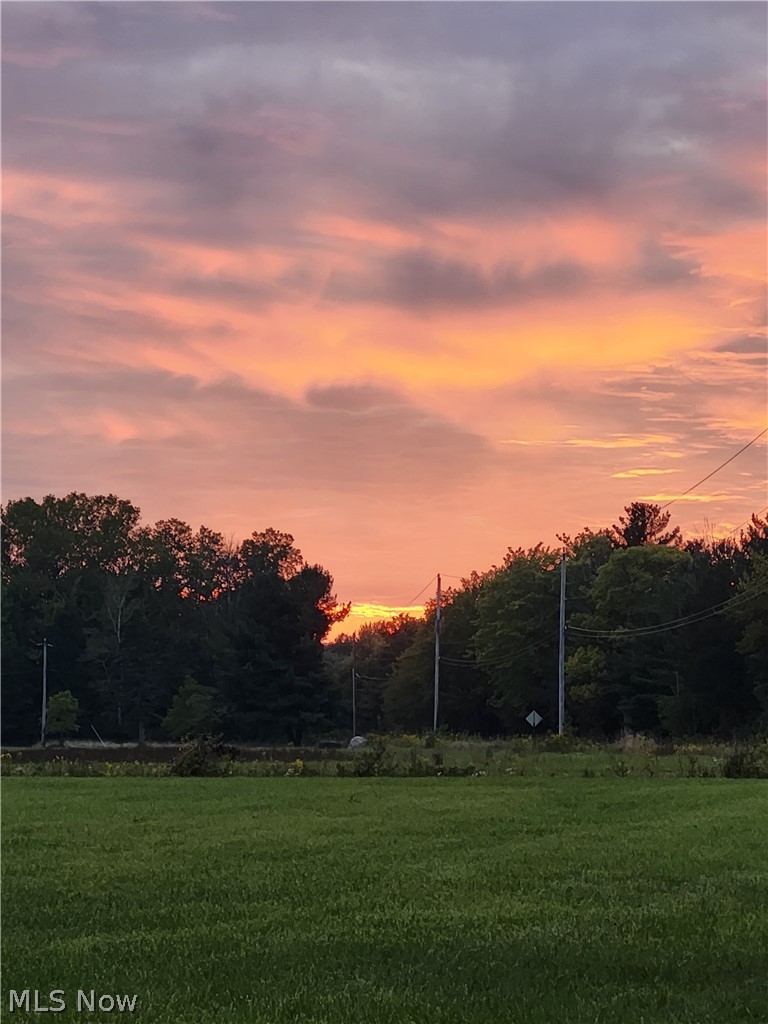 15227 Leroy Road Thompson OH 44086