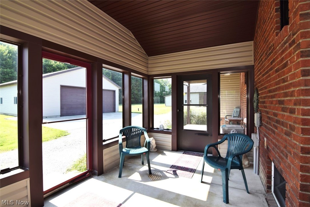 15227 Leroy Road Thompson OH 44086