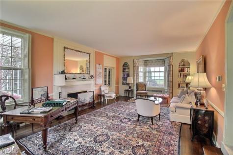 20664 Beach Cliff Boulevard Rocky River OH 44116