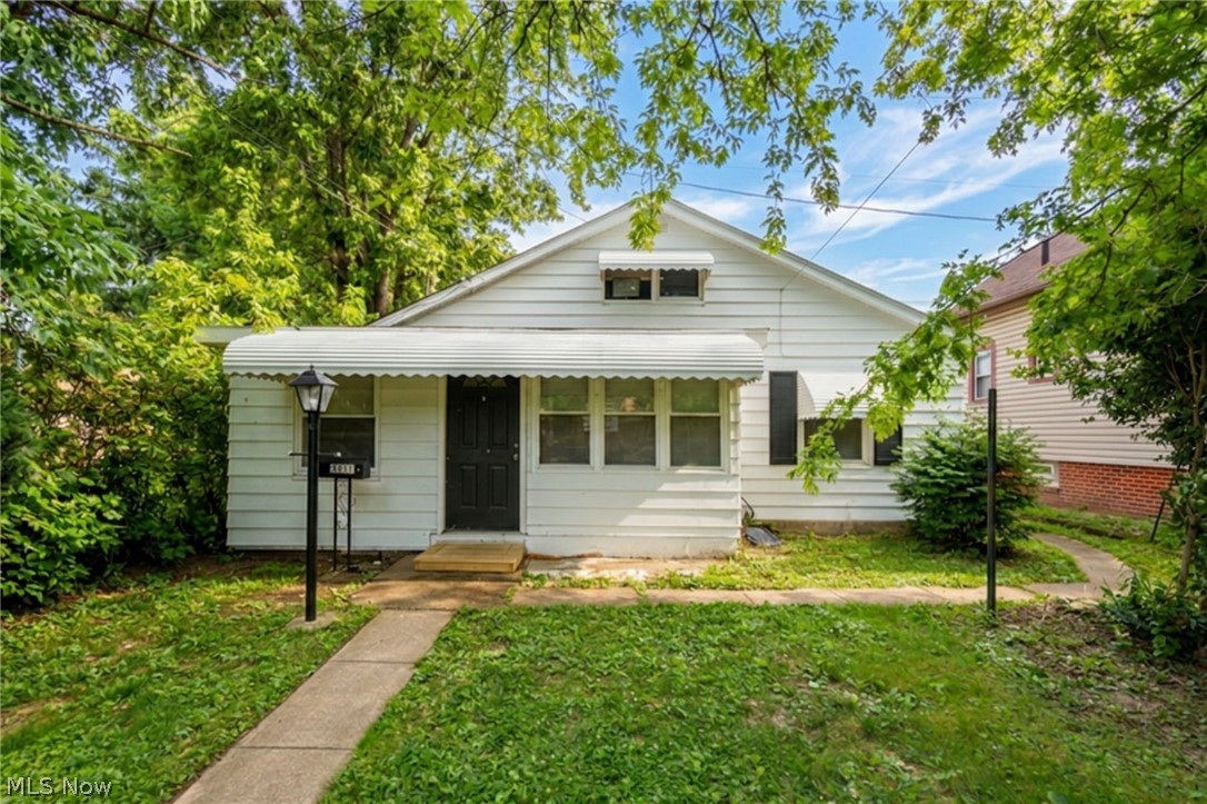 4313 W 52nd Street Cleveland OH 44144