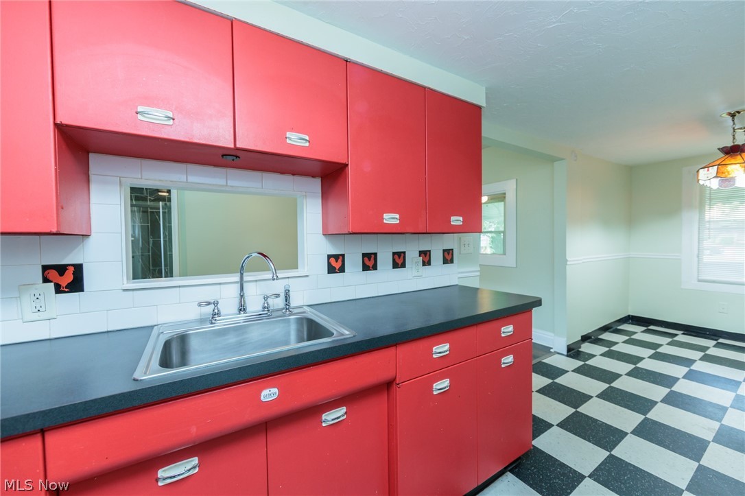 4313 W 52nd Street Cleveland OH 44144