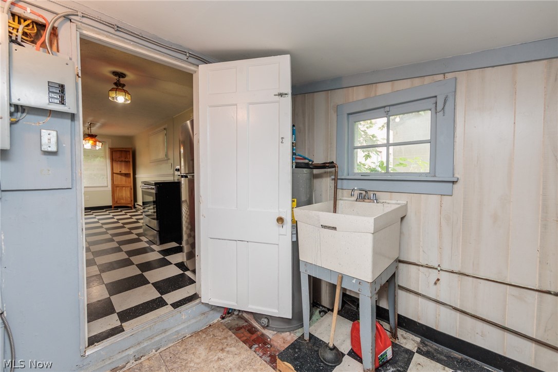 4313 W 52nd Street Cleveland OH 44144