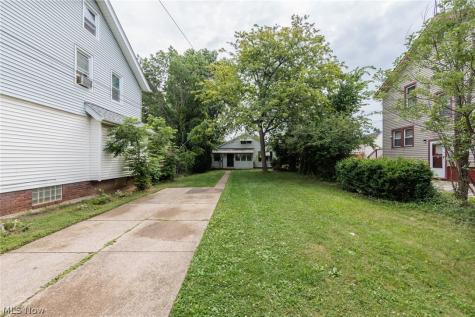 4313 W 52nd Street Cleveland OH 44144