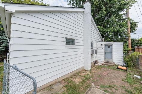 4313 W 52nd Street Cleveland OH 44144