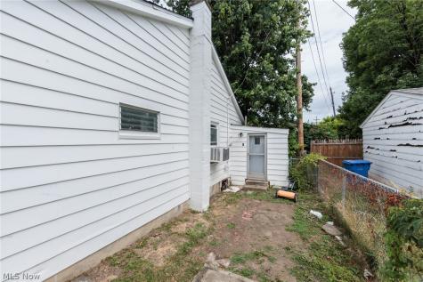 4313 W 52nd Street Cleveland OH 44144
