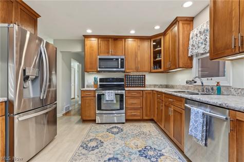 4617 Commodore Drive Stow OH 44224