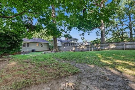 4617 Commodore Drive Stow OH 44224