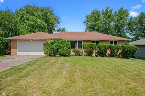 333 E Ridgewood Drive Seven Hills OH 44131