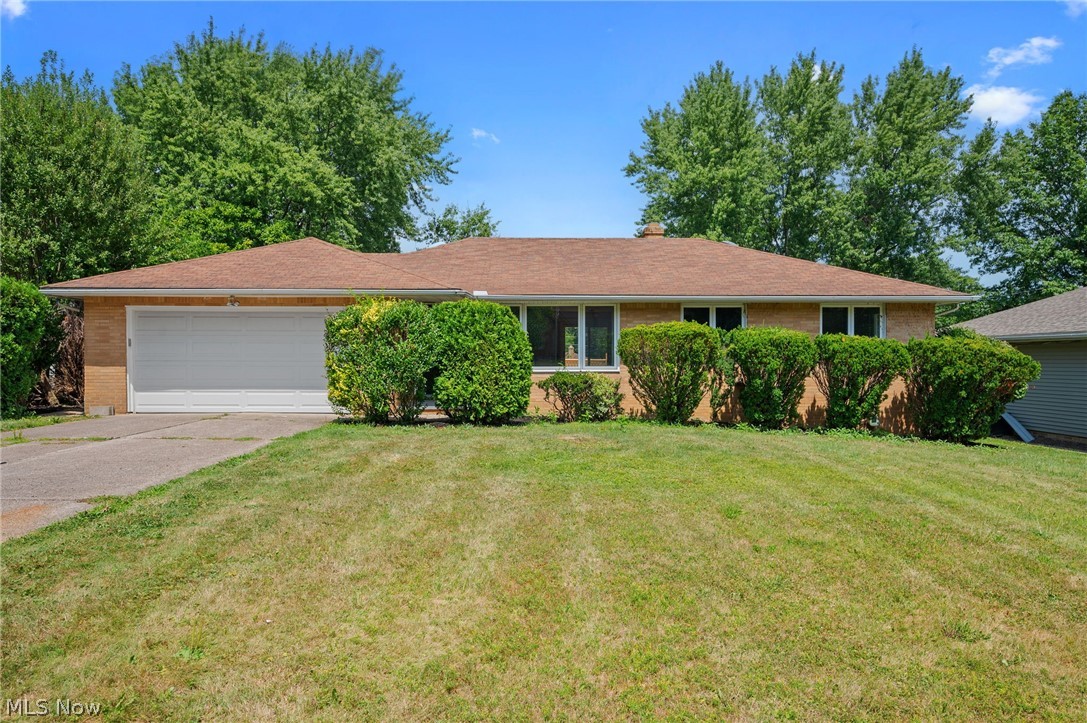 333 E Ridgewood Drive Seven Hills OH 44131