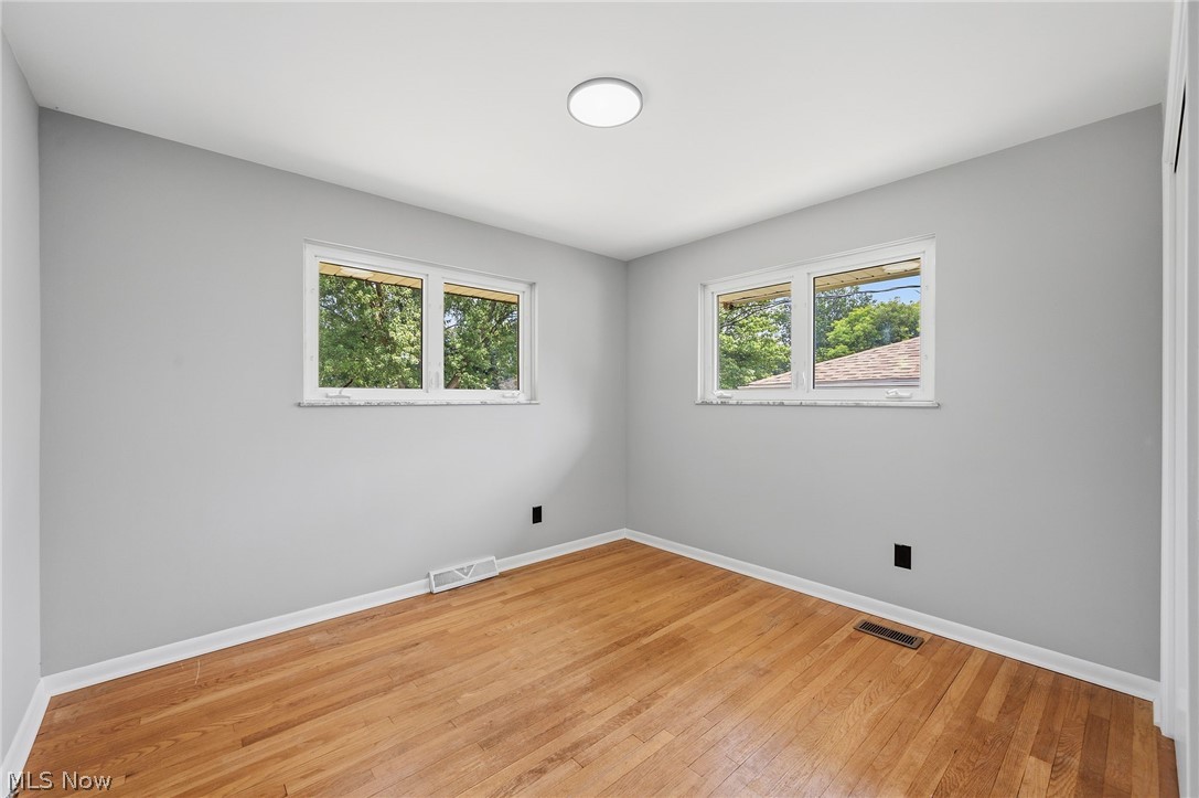 333 E Ridgewood Drive Seven Hills OH 44131