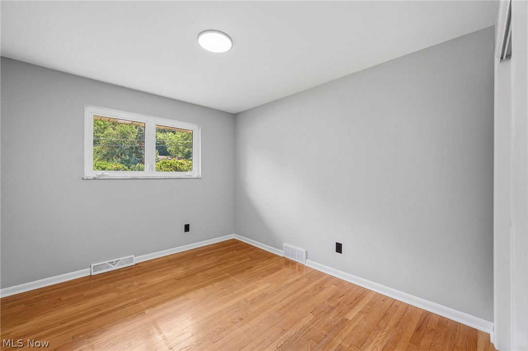 333 E Ridgewood Drive Seven Hills OH 44131