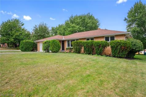 333 E Ridgewood Drive Seven Hills OH 44131