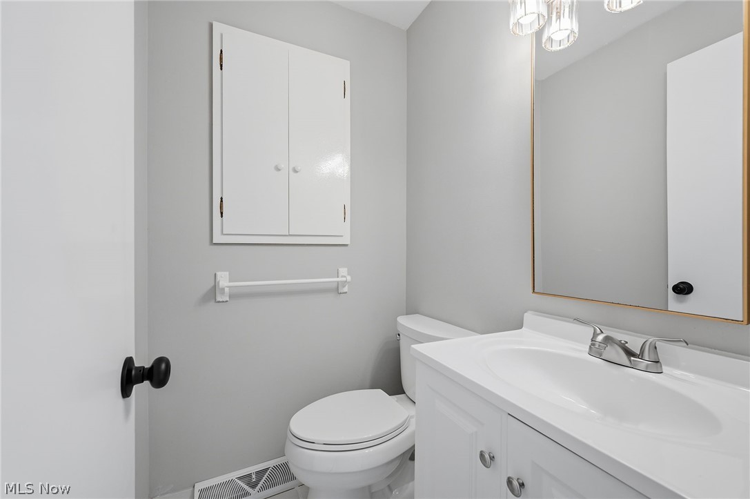 333 E Ridgewood Drive Seven Hills OH 44131