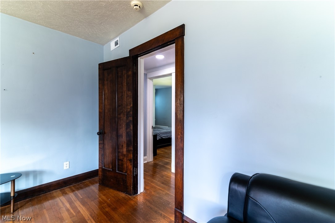 423 Bradley Lane Youngstown OH 44504