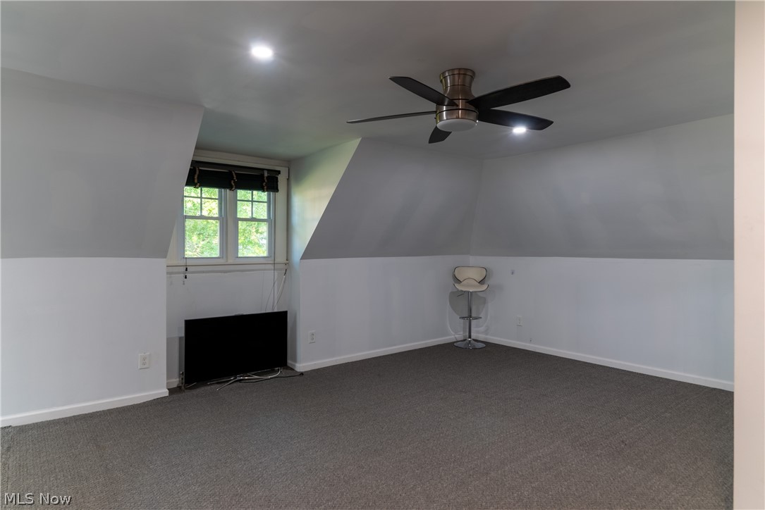423 Bradley Lane Youngstown OH 44504