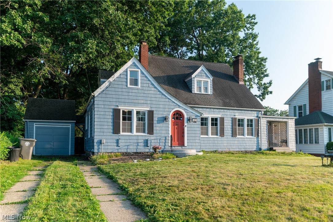 423 Bradley Lane Youngstown OH 44504
