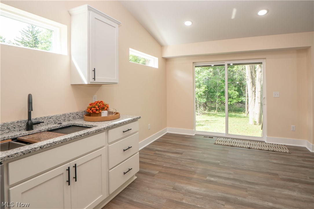 97 Nottingham Street Tallmadge OH 44278