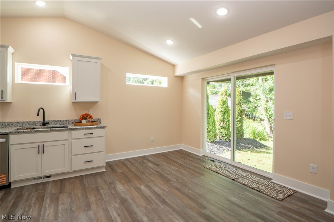 97 Nottingham Street Tallmadge OH 44278